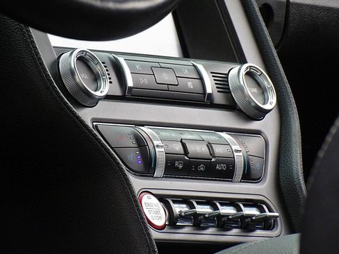 Used 2019 Ford Mustang GT Premium w/ Performance Package - Level 2 RWD image 24