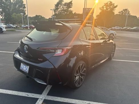 Used 2020 Toyota Corolla XSE w/ XSE Preferred Package FWD image 4