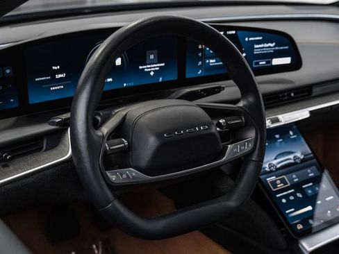 Used 2023 Lucid Air Touring AWD/4WD image 16