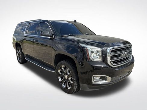 Used 2019 GMC Yukon XL SLT AWD/4WD image 4