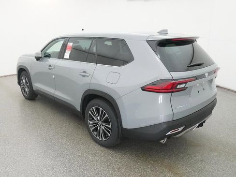 New 2026 Toyota Grand Highlander AWD Hybrid image 38