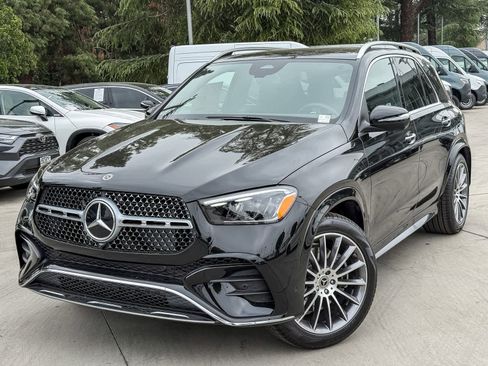 New 2025 Mercedes-Benz GLE 580 4MATIC image 1