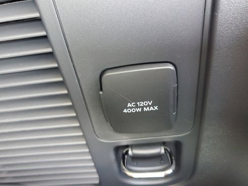 New 2026 Lincoln Navigator L Reserve AWD/4WD image 33