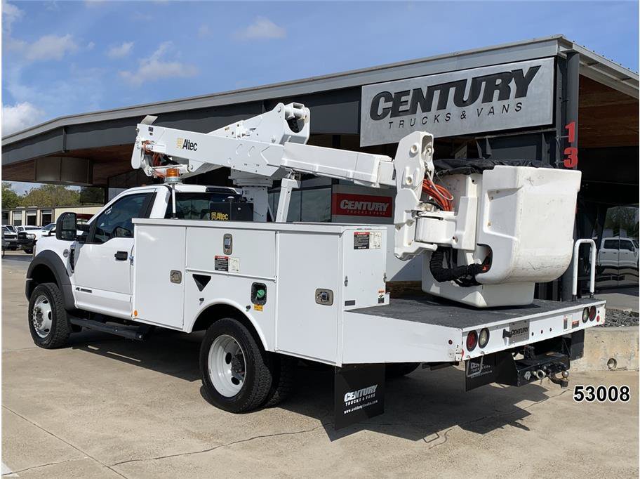 Used 2019 Ford F550 4x4 Regular Cab Super Duty w/ Snow Plow Prep Package image 8