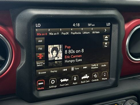 Used 2021 Jeep Gladiator Rubicon AWD/4WD image 16