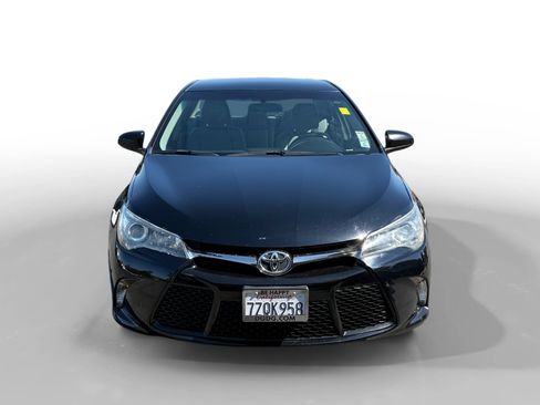 Used 2017 Toyota Camry SE FWD image 8