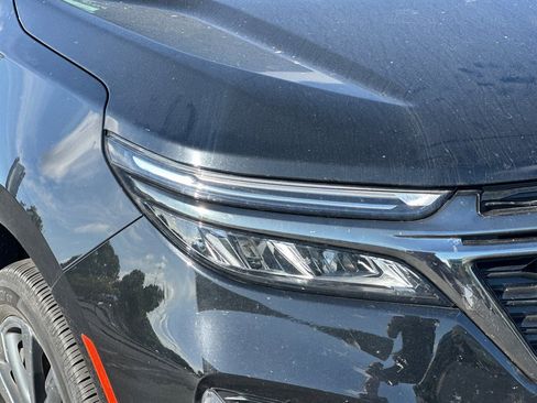 Used 2023 Chevrolet Equinox RS FWD image 44