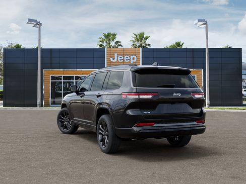New 2026 Jeep Grand Cherokee L Limited AWD/4WD image 3