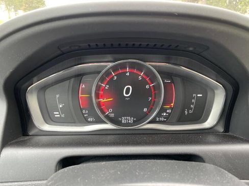 Used 2017 Volvo XC60 T6 Inscription w/ Climate Package AWD/4WD image 39