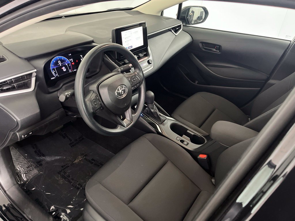 Used 2026 Toyota Corolla LE FWD image 24