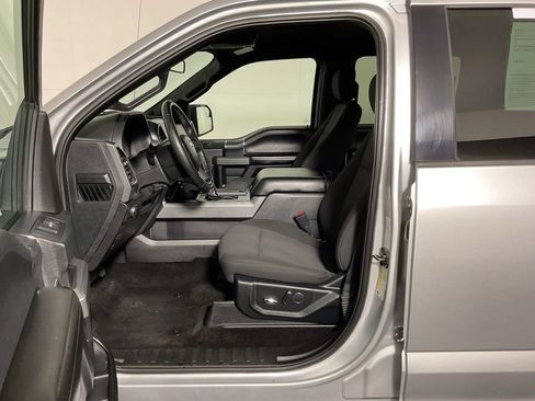 Used 2018 Ford F150 XLT w/ Equipment Group 302A Luxury image 19