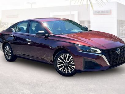 Used 2025 Nissan Altima 2.5 SV