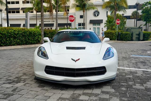 Used 2019 Chevrolet Corvette Stingray Coupe w/ Carbon Flash Badge Package RWD image 4