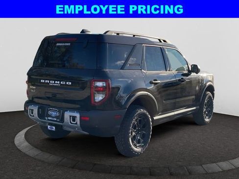 New 2025 Ford Bronco Sport Outer Banks w/ Sasquatch Outer Banks Package AWD/4WD image 6