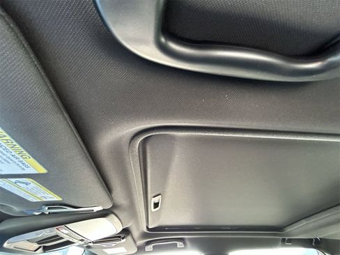 New 2025 Subaru Forester Touring image 18