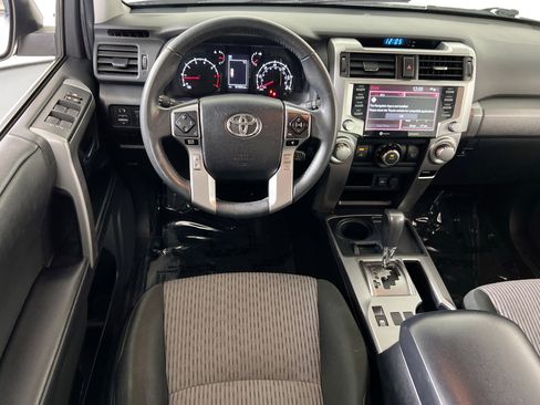 Used 2022 Toyota 4Runner SR5 RWD image 20