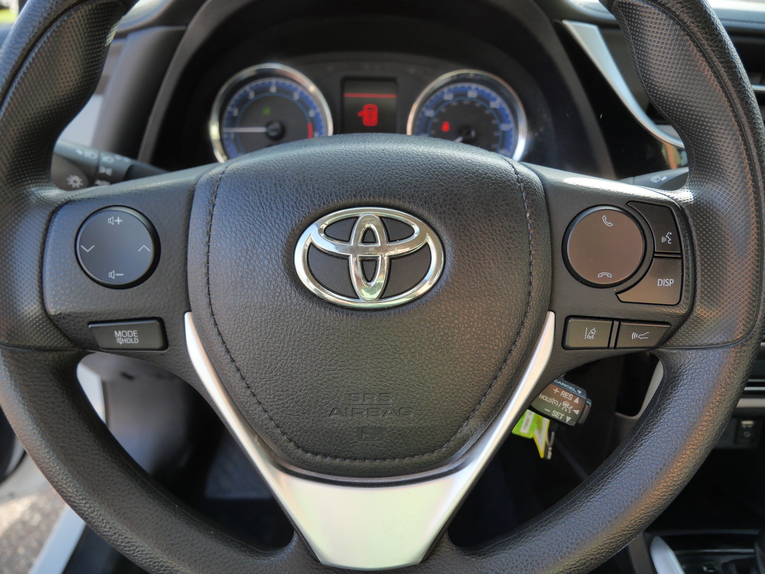 Certified 2019 Toyota Corolla LE FWD image 25