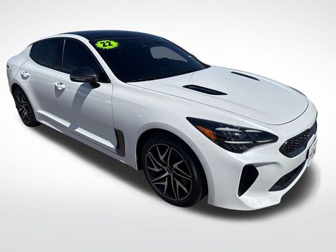 Used 2022 Kia Stinger GT-Line w/ Sun & Sound Package AWD/4WD image 9