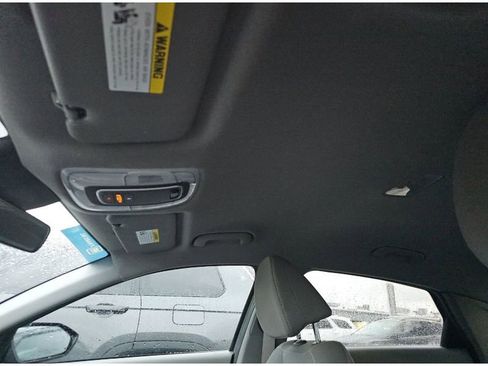 Used 2021 Hyundai Elantra SEL image 12