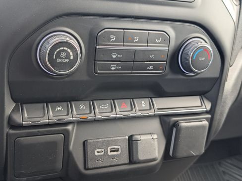 Used 2026 Chevrolet Silverado 1500 Custom AWD/4WD image 16
