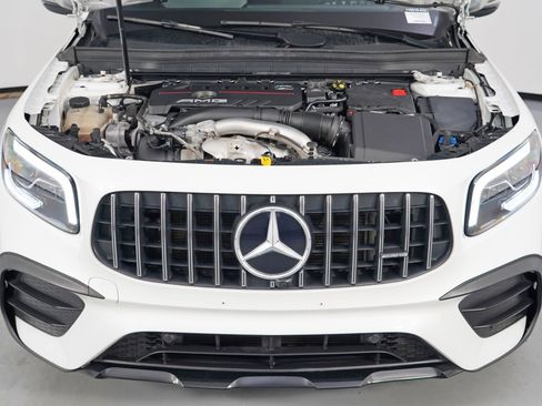 Used 2021 Mercedes-Benz GLB 35 AMG 4MATIC image 7