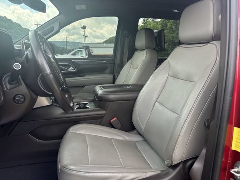 Used 2021 GMC Yukon SLT w/ SLT Luxury Plus Package RWD image 14