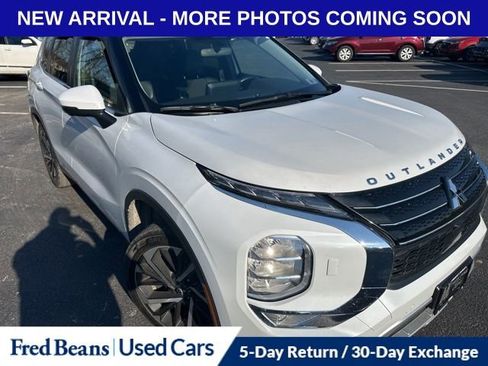 Used 2024 Mitsubishi Outlander SE image 5