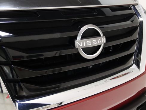 Used 2022 Nissan Pathfinder Platinum w/ Cargo Package image 26