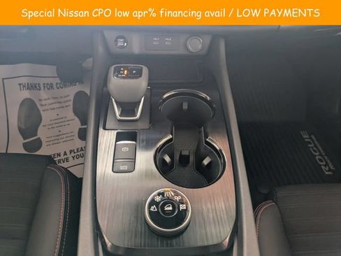 Certified 2026 Nissan Rogue SV AWD/4WD image 19