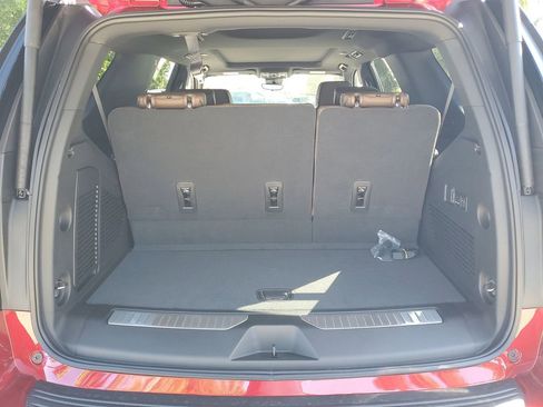 New 2026 Chevrolet Tahoe High Country w/ Sun And Tow Package RWD image 7