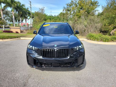 Used 2025 BMW X5 sDrive40i w/ M Sport Package image 2