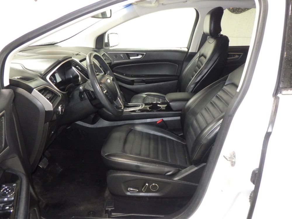 Used 2016 Ford Edge SEL w/ Equipment Group 201A AWD/4WD image 8