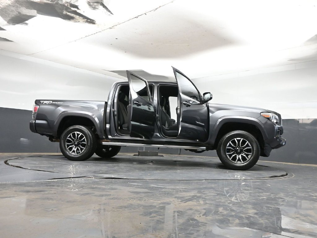 Used 2021 Toyota Tacoma TRD Sport w/ Technology Package RWD image 41
