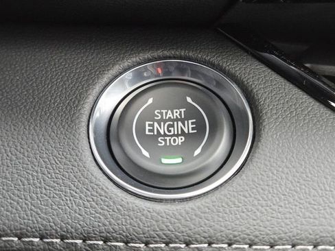 New 2026 Buick Enclave Preferred w/ Power Package image 17