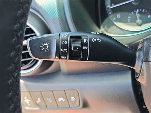 Used 2019 Hyundai Kona Ultimate image 31