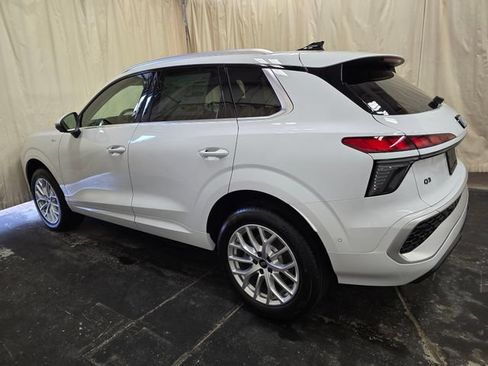 New 2026 Audi Q3 quattro 2.0T AWD/4WD image 8