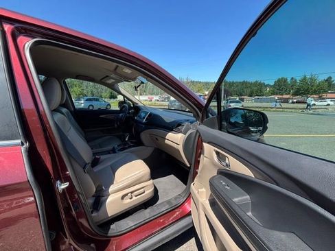 Used 2017 Honda Ridgeline RTL image 16