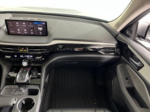 Certified 2024 Acura MDX FWD image 22