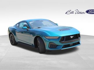 New 2026 Ford Mustang GT RWD video 2