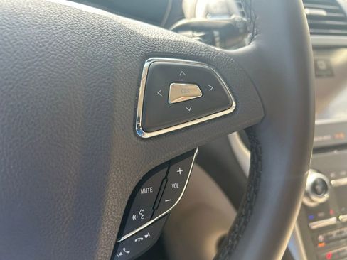 Used 2019 Lincoln MKC Select w/ Select Plus Package image 21