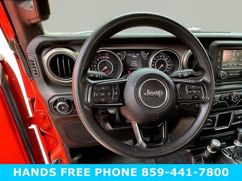 Used 2018 Jeep Wrangler Sport AWD/4WD image 7