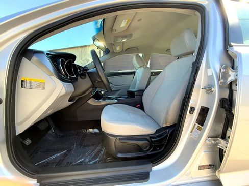 Used 2013 Kia Optima LX image 12