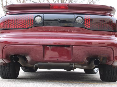 Used 2000 Pontiac Firebird Trans Am RWD image 12