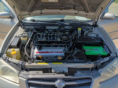 Used 2000 Nissan Maxima GLE image 34