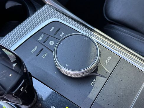 Used 2020 BMW M340i w/ Premium Package image 36