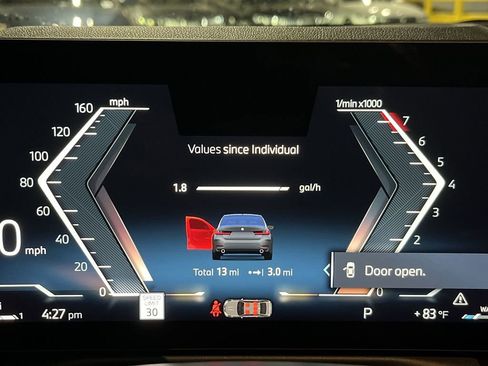 New 2025 BMW 330i xDrive Sedan w/ Convenience Package image 15