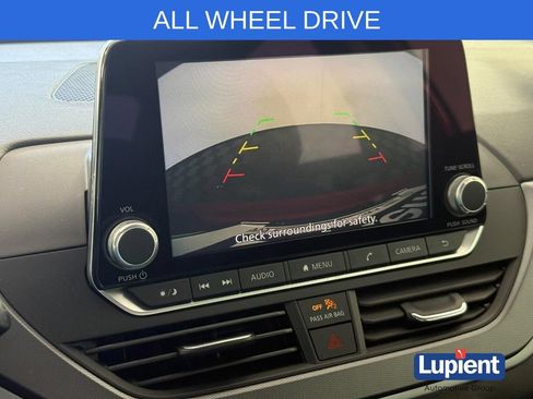 Used 2024 Nissan Altima 2.5 SR AWD/4WD image 28