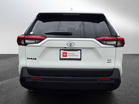 Certified 2025 Toyota RAV4 LE image 4