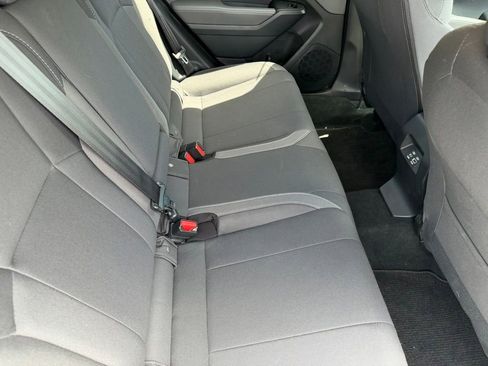 Used 2025 Subaru Crosstrek 2.0i Premium AWD/4WD image 18