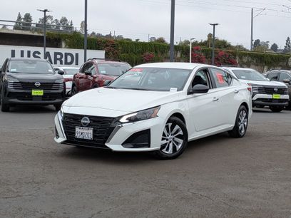 Certified 2025 Nissan Altima 2.5 S